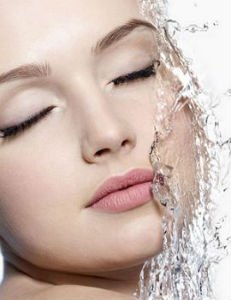 - Мицеллярная вода для вашей кожи