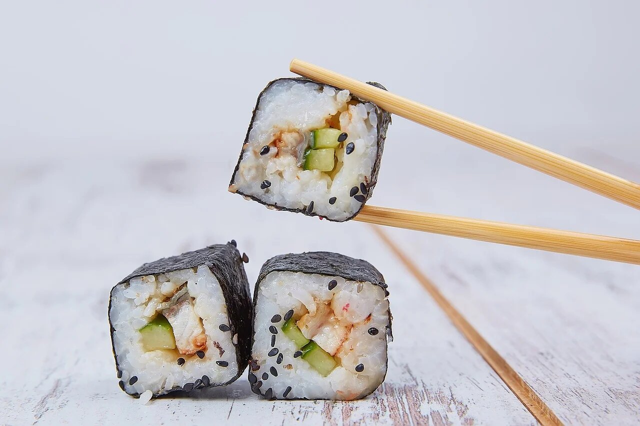  - Вы все это время ели суши неправильно: 7 самых распространенных ошибок