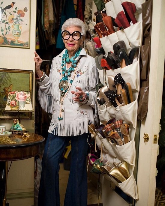 «Вы никогда не должны выглядеть слишком непринужденно»: великолепная Айрис Апфель - Она никогда не пыталась скрыть свой возраст